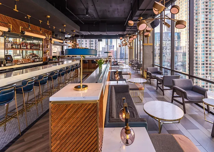 Best 18+ Hotels in Windy City Chicago