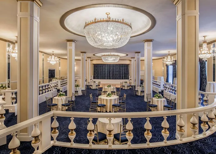 Top Hotels for Mardi Gras Celebration in New Orleans