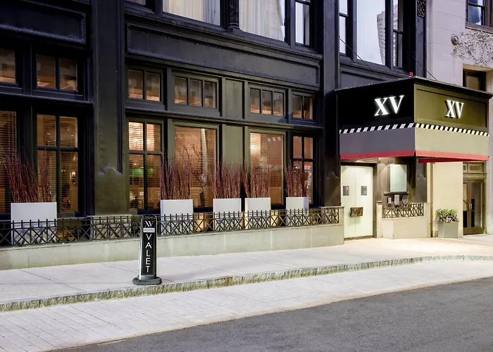 Best Boston Downtown Hotels on a Map