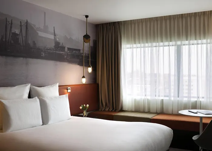 Best Hotels in Liverpool City Centre with Parking