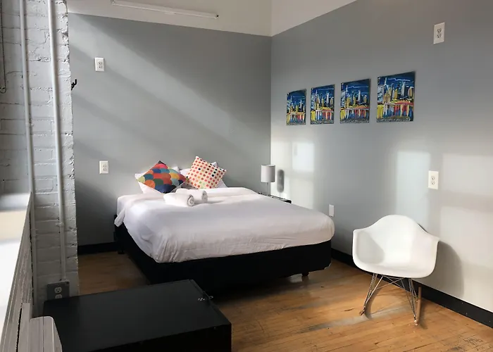 Top Budget-Friendly Hotels in Vibrant New York
