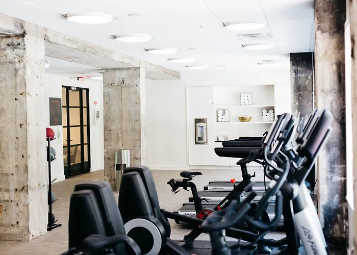 Finest Hotels Close to Geodis Park Nashville