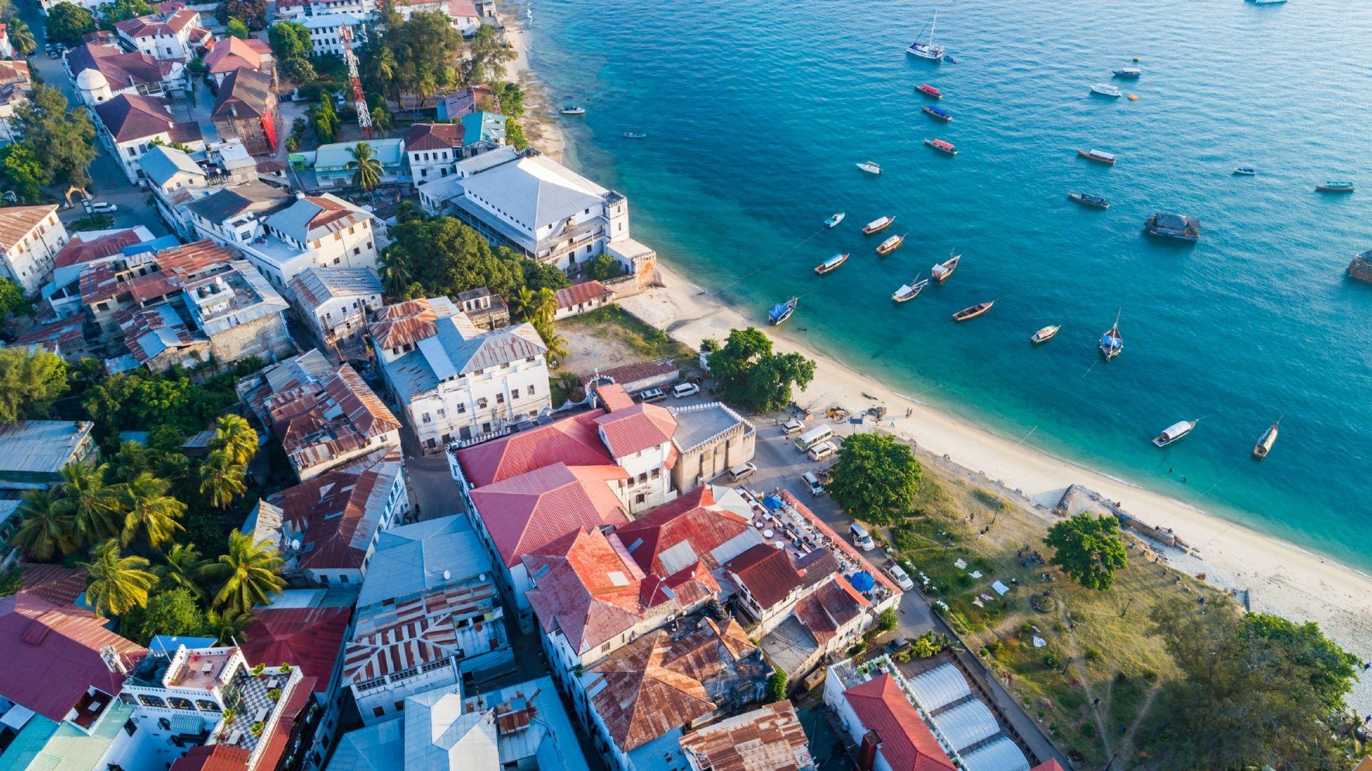 Stone Town, la parte vecchia di Zanzibar © MariusLtu / Getty Images