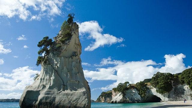 Free travel guide to New Zealand's North Island